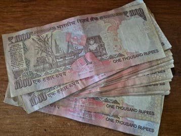 Inde. - 30 x 1000 Rupees - various dates - Pick 107 (Sans