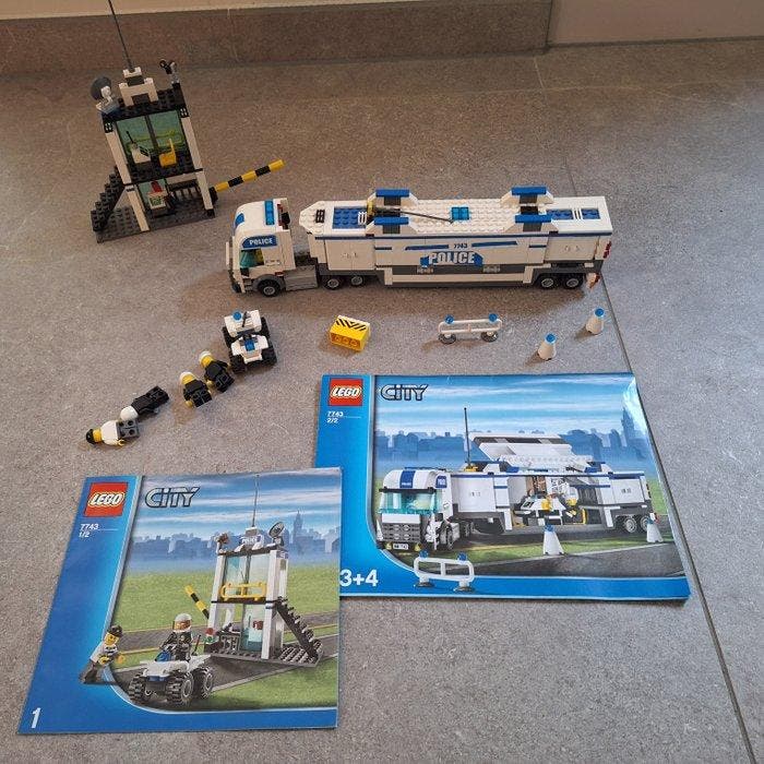 Lego Set - 7743 - City - Police Mobile Command Center, Enfants & Bébés, Jouets | Duplo & Lego
