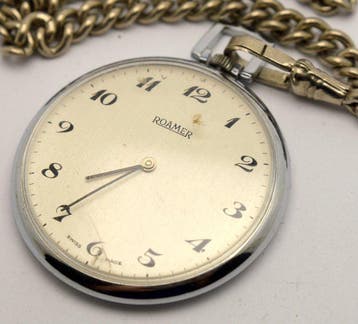 Roamer - Swiss Made mechanical pocket watch with chain -