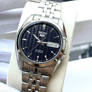 Seiko - 5 Automatic Midnight Logo Black Dial - NO IMPORT TAX
