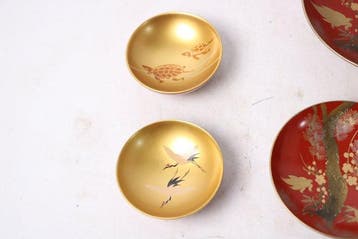 Decoratief ornament (5) - Japan - Sakazuki-Set Reiger