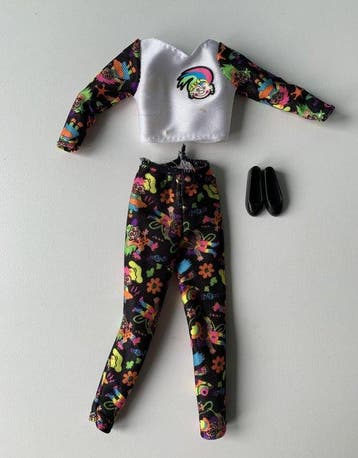 Mattel - Barbiepop Barbiekledij - V.S.