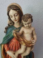 Sculpture, Madonna met kind - 55 cm - Tilleul
