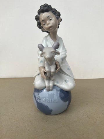 Lladró - Figuur - Aries - Porselein