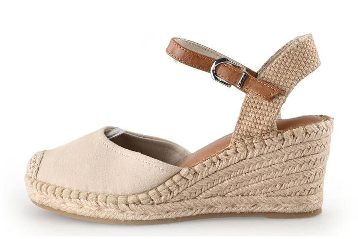 Tamaris Sandalen in maat 37 Beige, Kleding | Dames, Schoenen, Beige, Zo goed als nieuw, Sandalen of Muiltjes, Verzenden
