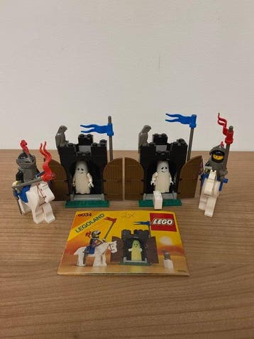 Lego Set - Castle - 2x 6034 - Black Monarchs Ghost