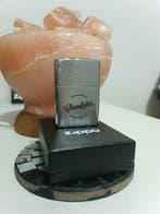 Zippo - Classic Chrome - Zakaansteker - Staal (roestvrij)