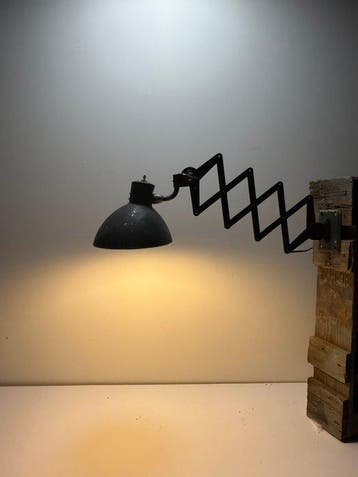 Lampe ciseaux - Métal - mille neuf cent trente