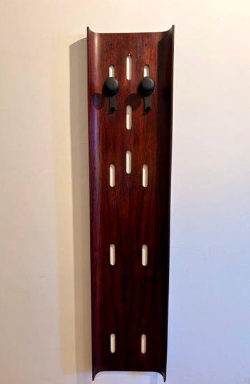 Kapstok - gebogen palissander - In de stijl van Carlo De