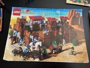 Lego Set - Western - Fort Legoredo (6769); Dekwagen (6716);, Nieuw