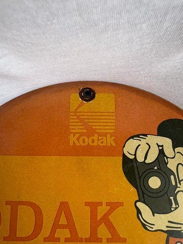 Kodak Kodak emaille reclamebord met Mickey Mouse – Ø 30 cm –, Audio, Tv en Foto, Nieuw