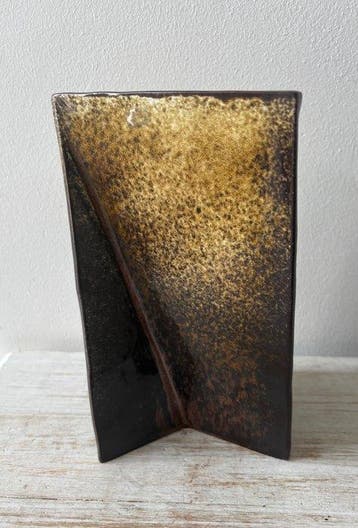 Ton van Stratum - Vaas (2) - Keramiek, Antiek en Kunst