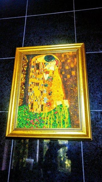 Baltisch barnsteen schilderij - Klimt-collectie - Kus -