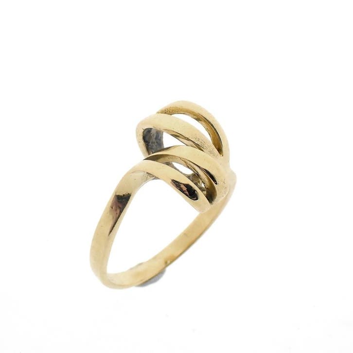 Gouden fantasie ring, Handtassen en Accessoires, Ringen, Dame, Goud, Kleiner dan 17, Gebruikt, Goud, Ophalen of Verzenden