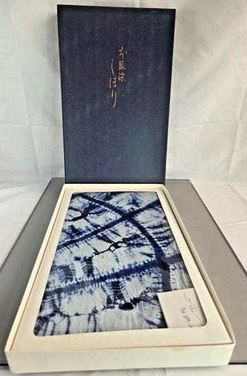 Traditionele Japanse handgemaakte Shibori Noren met