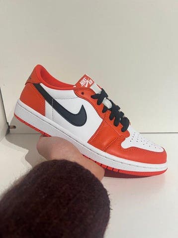 Nike - Air Jordan 1 Low - Sneakers - Maat: EU 40.5 - Nieuw, Nieuw