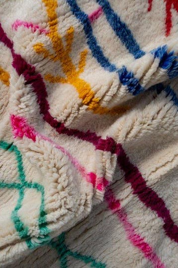 Karpet - Tapis berbère Azilal coloré fait main avec des