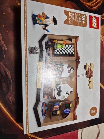 Lego Set - Seasonal - Leonardo daVinci
