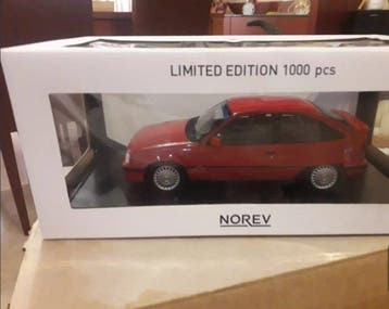 Norev 1:18 - Voiture miniature - Opel Kadett E GSi - 1