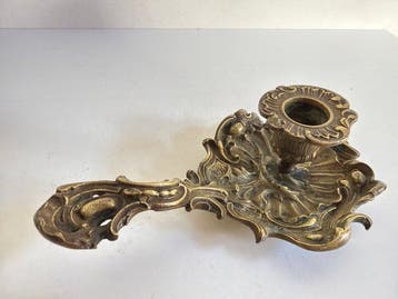 Chandelier Palmatoire impérial en bronze massif - Bronze