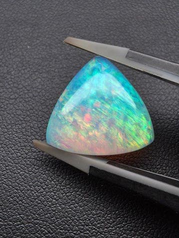 8.07ct Natural White Opal Cabochon - Hoogte: 17.2 mm -