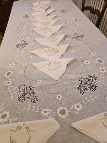 Nappe - 270 cm - 165 cm - Nappe, bisso de lin, broderies à, Antiquités & Art