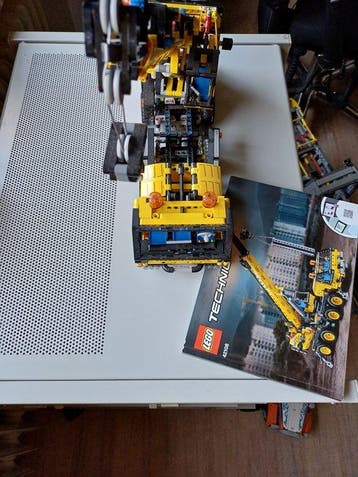 Lego Set - 42108 - Technic - Mobile Crane 42108, Kinderen en Baby's, Nieuw