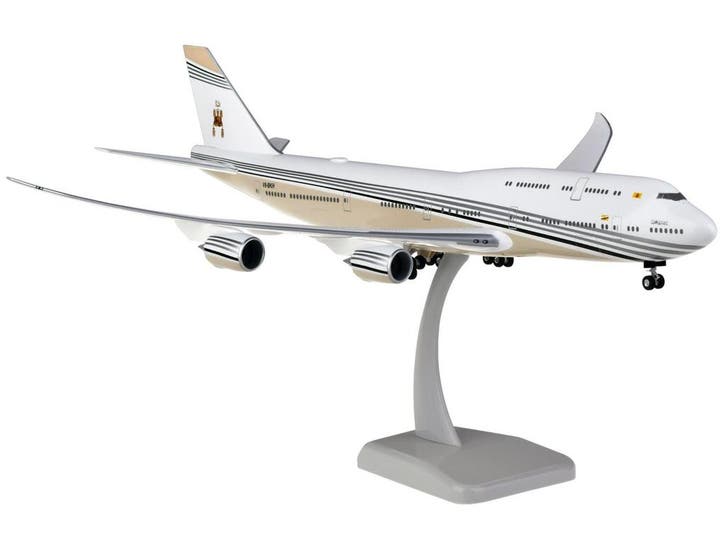 Schaal 1:200 Hogan Wings 11724 Boeing 747-8 Brunei Govern..., Hobby & Loisirs créatifs, Modélisme | Avions & Hélicoptères, Enlèvement ou Envoi
