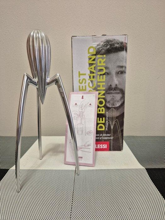 Alessi - Philippe Starck - Sapcentrifuge - Juicy Salif -, Antiquités & Art, Antiquités | Meubles | Chaises & Canapés