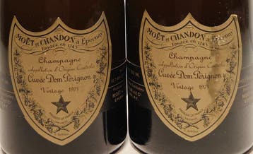 1975 Dom Pérignon - Champagne Brut - 2 Flessen (0.75 liter), Verzamelen, Nieuw