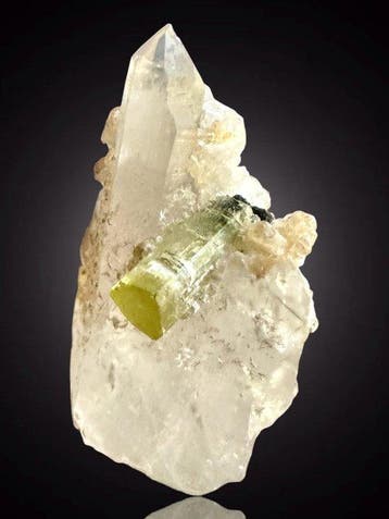 Prachtige toermalijn op kwarts Mineralencollectie - Hoogte:, Verzamelen