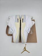 Air Jordan - Nike Air Jordan Legacy 312 low White/Coconut, Nieuw