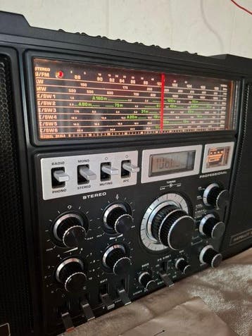 Grundig - Satellit 2400 Wereldradio, Audio, Tv en Foto, Nieuw
