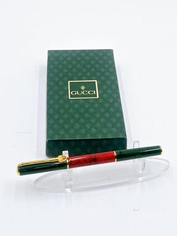 Gucci - GUCCI Vintage Ballpoint Pen Red Green Gold Tone with, Nieuw