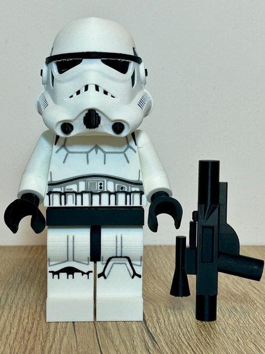 Fait maison - (MOC) Minifigure LEGO Stormtrooper grand, Enfants & Bébés, Jouets | Duplo & Lego