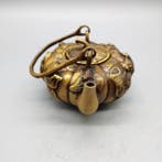 Decoratief ornament - Pumpkin-shaped copper kettle desktop