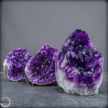 Exquisiet Amethyst-Drusen-Set – Drie natuurlijke