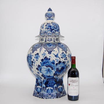 De Porceleyne Fles, Delft - Vaas - Aardewerk - H. 62cm / D., Antiquités & Art