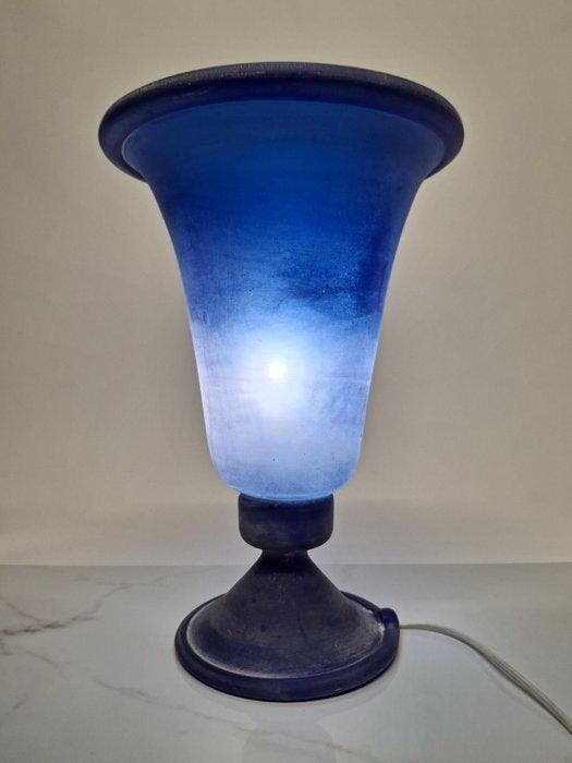 Lampe de table - Verre - lampe dart scavo bleu cobalt, Antiek en Kunst, Antiek | Verlichting