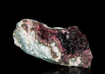 -Roselite Kristallen op matrix - Hoogte: 50 mm - Breedte: