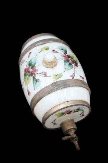 Toilet Water Dispenser with Brass Tap - Figure - Opaline