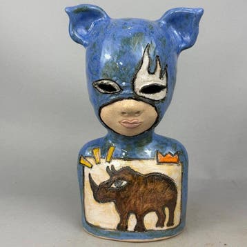 Iwo Rynkiewicz (1970) - Kid with rhino- Hand made Ceramic