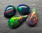 9,44ct Opaal Cabochons- 1.88 g - (4)