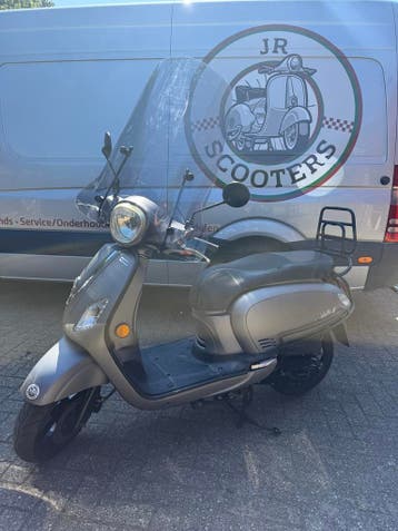 Scooter A-klasse (Geen Rijbewijs Nodig!), Zo goed als nieuw, Klasse A (25 km/u), Benzine
