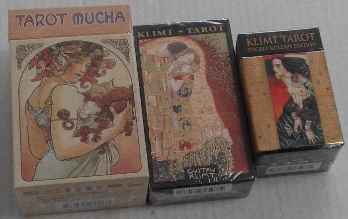 Alphonse Mucha e Gustave Klimt - Cartes de tarot - tre mazzi, Antiquités & Art, Antiquités | Livres & Manuscrits