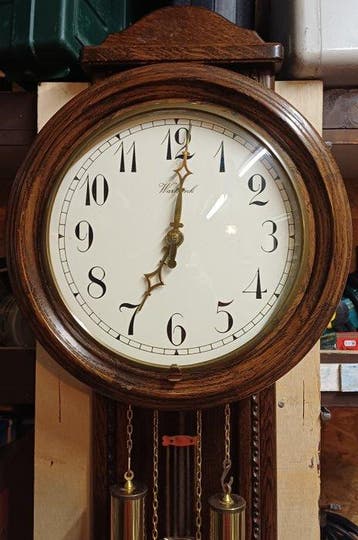 Pendule à balancier - - Chêne - 1970-1980, Antiquités & Art