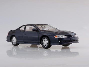 Sunstar 1:18 - Modelauto - Chevrolet Monte Carlo SS 2000 -