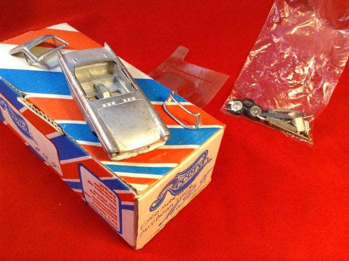 Enco Models - made in England 1:43 - Model raceauto -, Hobby & Loisirs créatifs, Voitures miniatures | 1:5 à 1:12