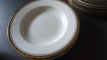 Bavaria - Tafelservies (37) - fijn porselein