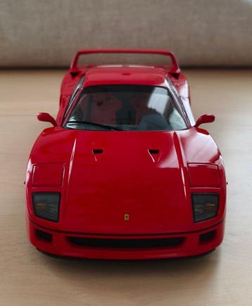 Kyosho 1:18 - Modelauto - Ferrari F40 Light weight